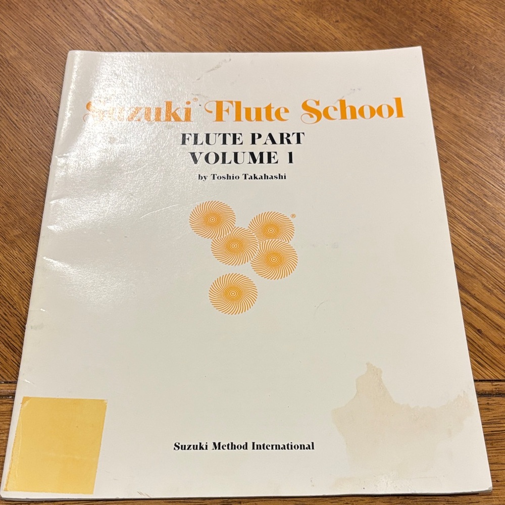 Warner Bros. Suzuki Flute School Book with Orange Text